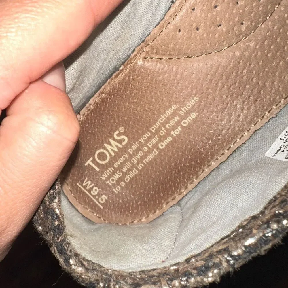 Toms metallic silver & bronze slip on 9.5 basic shoes